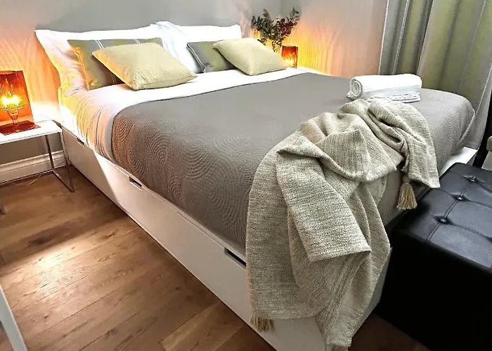 Room114 - Near The Center Florencie